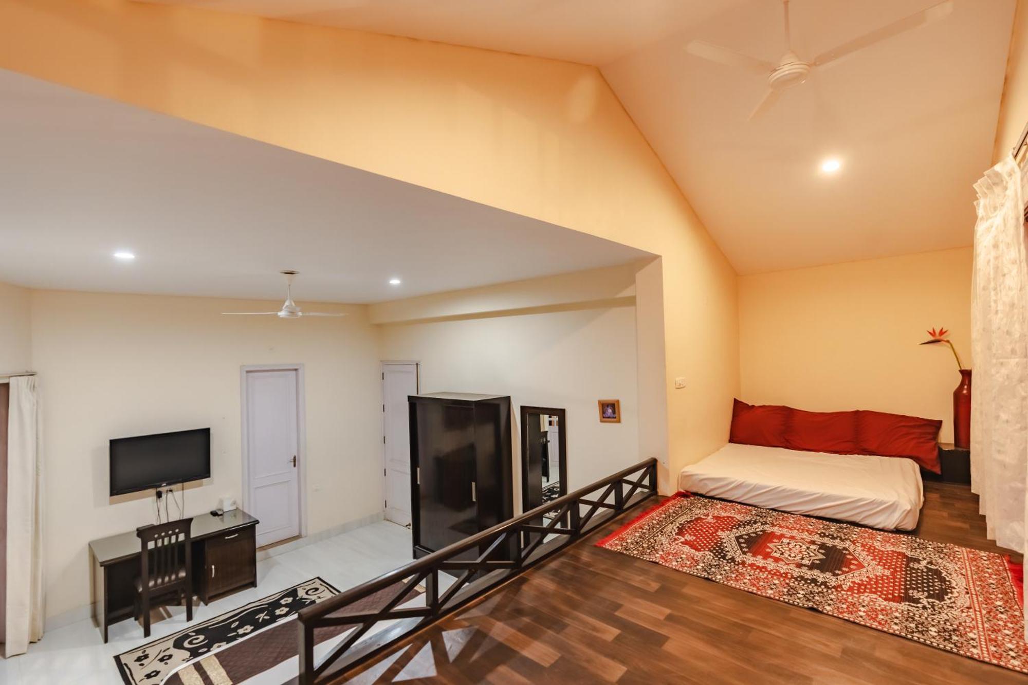 Saffron Leaf W567 Hotel Dehradun Luaran gambar