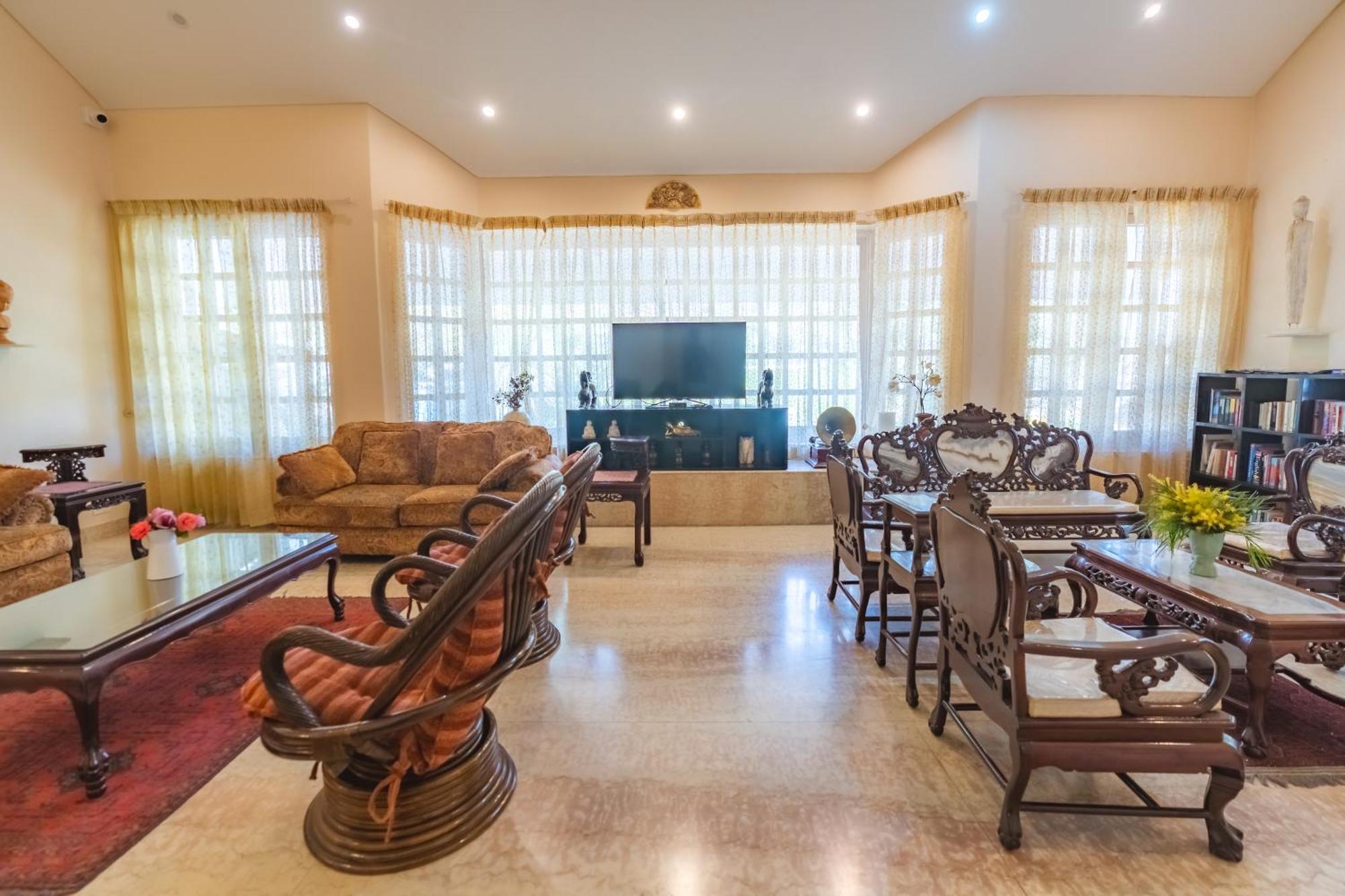 Saffron Leaf W567 Hotel Dehradun Luaran gambar